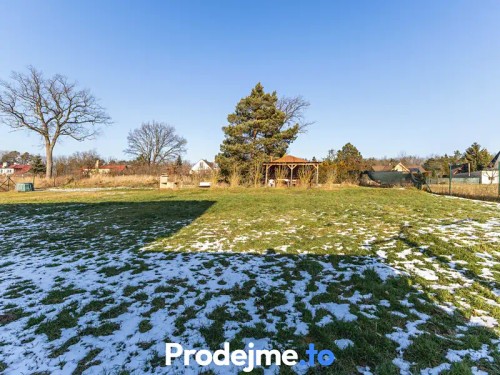 Prodej stavebního pozemku 1232 m²