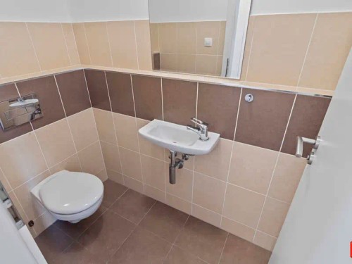 Prodej bytu 4+kk 100 m²