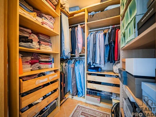 Prodej bytu 4+kk 167 m²