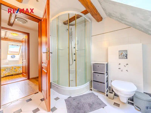 Prodej chalupy 460 m², pozemek 4142 m²