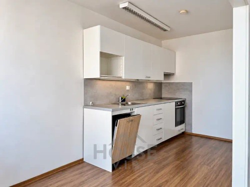 Prodej bytu 3+1 80 m²