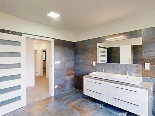 Prodej domu 319 m², pozemek 1499 m²