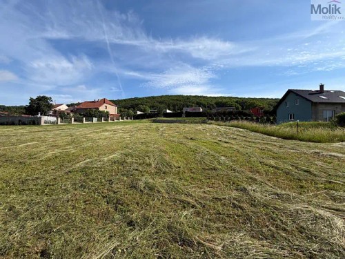 Prodej stavebního pozemku 1489 m²