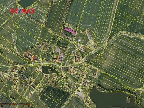 Prodej zemědělské usedlosti 830 m², pozemek 978 m²