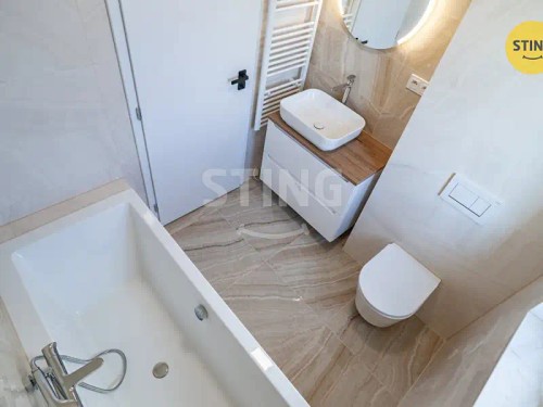 Prodej domu 242 m², pozemek 470 m²