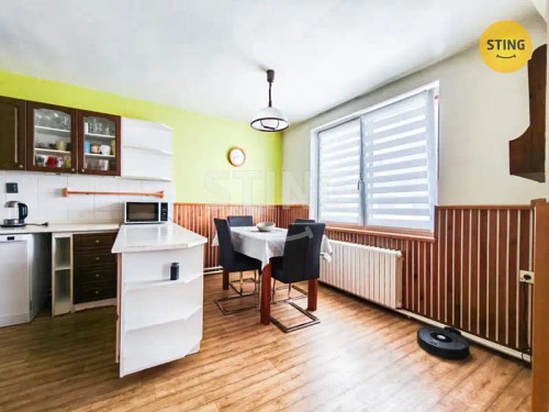 Prodej domu 298 m², pozemek 158 m²