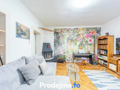 Prodej vily 220 m², pozemek 949 m²