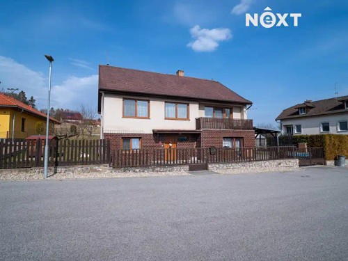Prodej domu 199 m², pozemek 1085 m²
