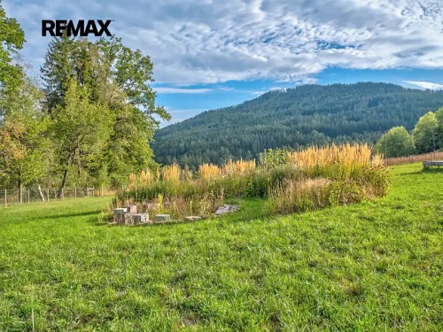 Prodej stavebního pozemku 2574 m²