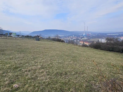 Prodej stavebního pozemku 4999 m²