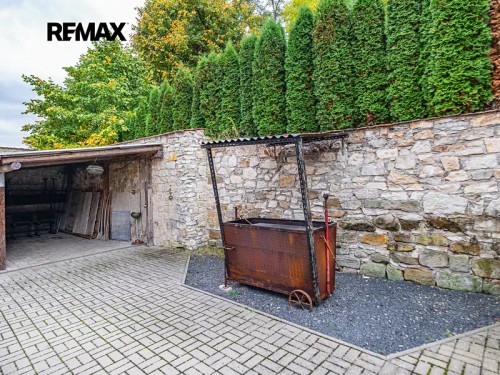 Prodej domu 670 m², pozemek 1786 m²