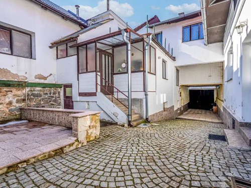 Prodej domu 365 m², pozemek 640 m²