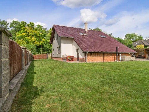 Prodej domu 143 m², pozemek 869 m²