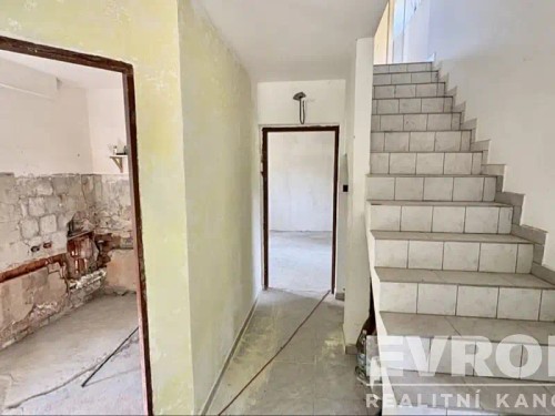 Prodej domu 94 m², pozemek 1293 m²