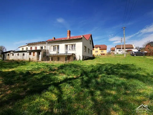 Prodej domu 372 m², pozemek 2499 m²