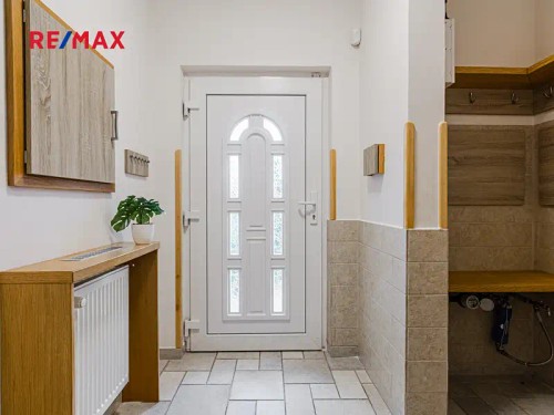 Prodaný  dům 258 m², pozemek 1500 m²