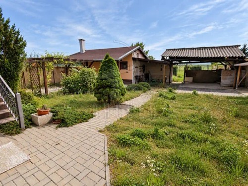 Prodej domu 78 m², pozemek 910 m²