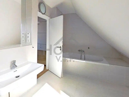 Prodej bytu 2+kk 72 m²