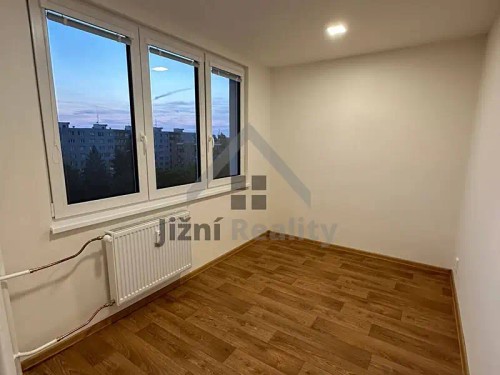 Prodej bytu 3+1 61 m²