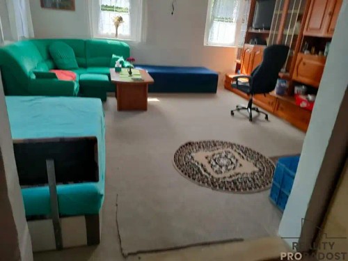 Prodej chalupy 284 m², pozemek 687 m²