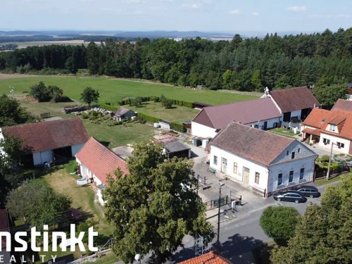 Prodej stavebního pozemku 4254 m²