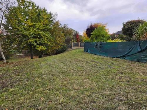 Prodej stavebního pozemku 1465 m²