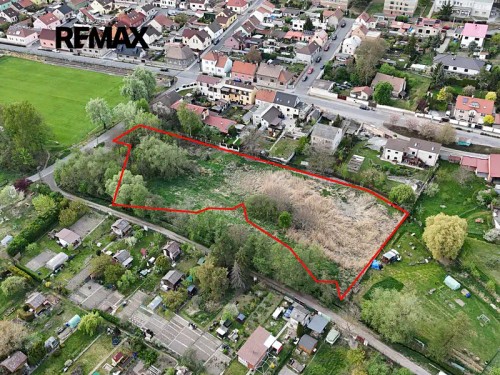 Prodej stavebního pozemku 4666 m²