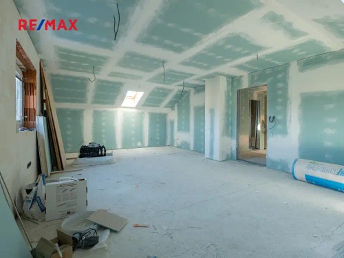 Prodej domu 222 m², pozemek 1071 m²