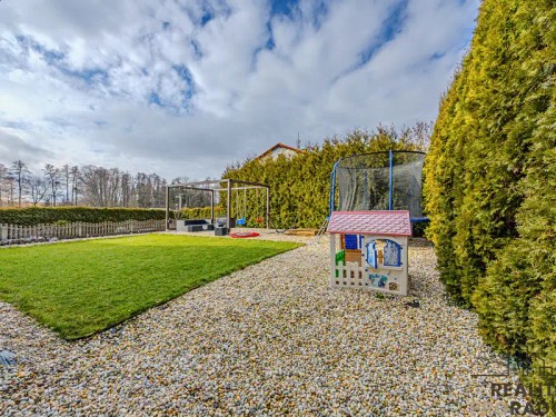 Prodej domu 342 m², pozemek 467 m²