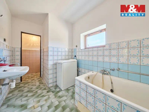 Prodej domu 186 m², pozemek 1171 m²