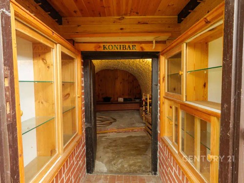 Prodej domu 600 m², pozemek 3051 m²