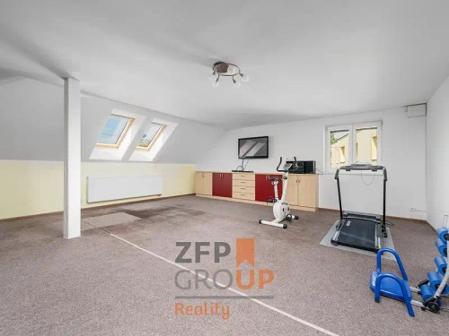 Prodej domu 476 m², pozemek 3048 m²