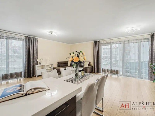 Prodej bytu 4+kk 127 m²