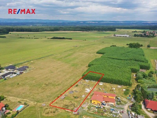 Prodej stavebního pozemku 4000 m²