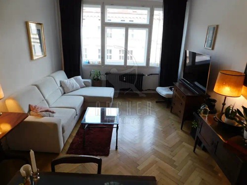 Prodej bytu 1+1 57 m²