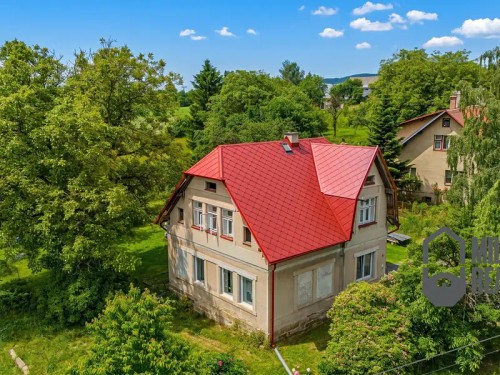 Prodej domu 180 m², pozemek 1758 m²