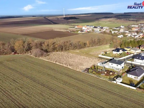 Prodej stavebního pozemku 6690 m²