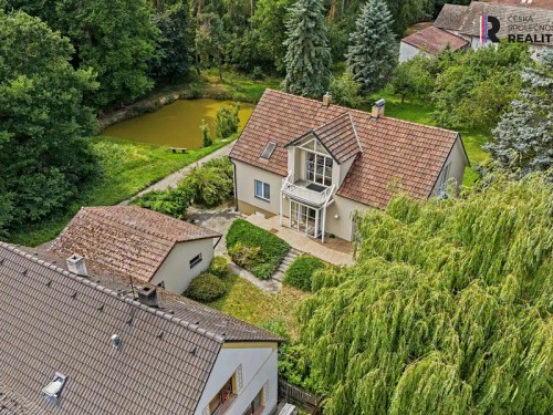Prodej domu 300 m², pozemek 1343 m²