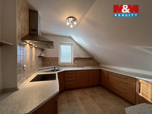 Prodej domu 235 m², pozemek 1782 m²