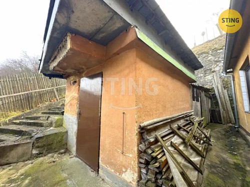 Prodej domu 300 m², pozemek 3374 m²