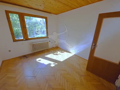 Prodej domu 200 m², pozemek 877 m²