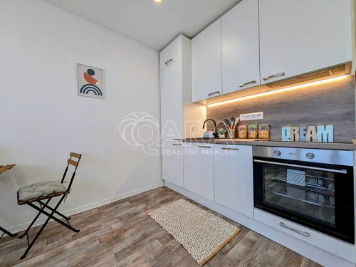 Prodej bytu 1+kk 19 m²