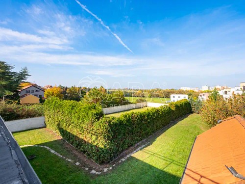 Prodej domu 435 m², pozemek 1865 m²