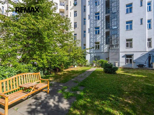 Prodej bytu 1+1 56 m²