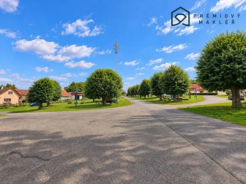 Prodej domu 200 m², pozemek 2021 m²