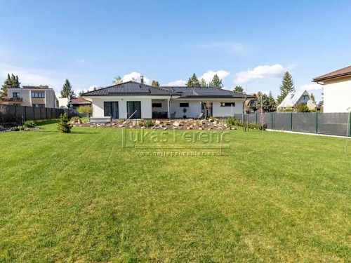 Prodej domu 221 m², pozemek 1950 m²