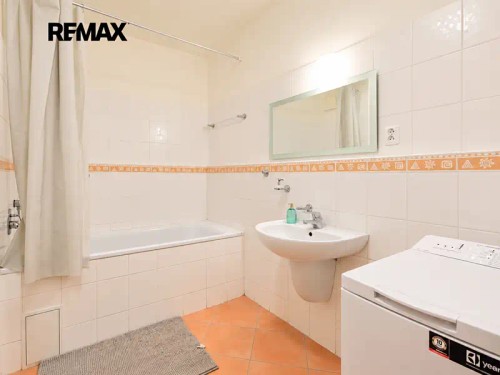 Prodej bytu 1+kk 35 m²