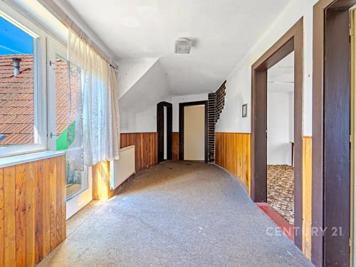 Prodej domu 340 m², pozemek 2322 m²