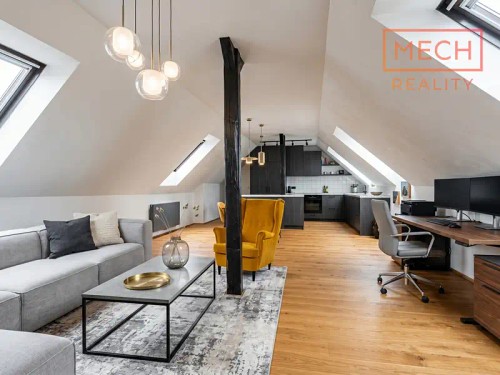 Prodej domu 313 m², pozemek 892 m²