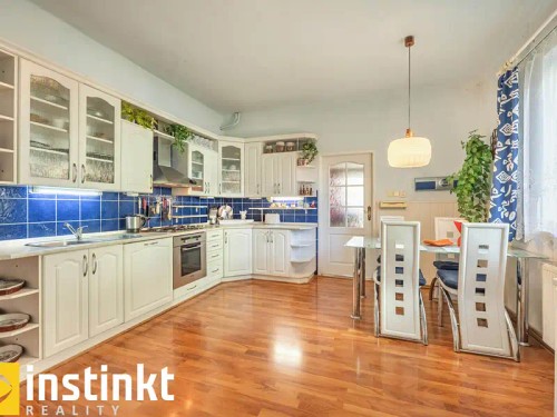 Prodej domu 340 m², pozemek 924 m²